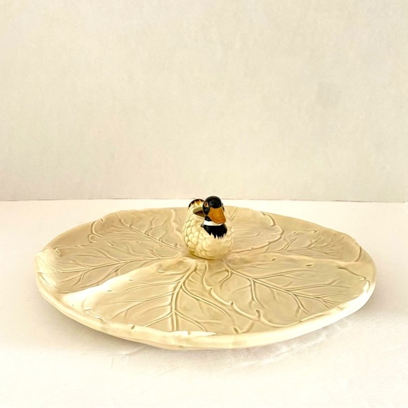 Duck plate charcuterie cheese board snacks - Picture 2 of 8